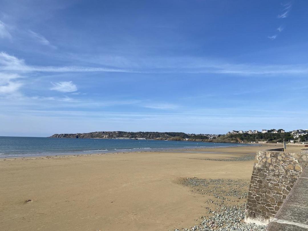 441 - A Erquy, En Bordure De La Tres Belle Plage De Caroual 2Km De Sables Fin Buitenkant foto